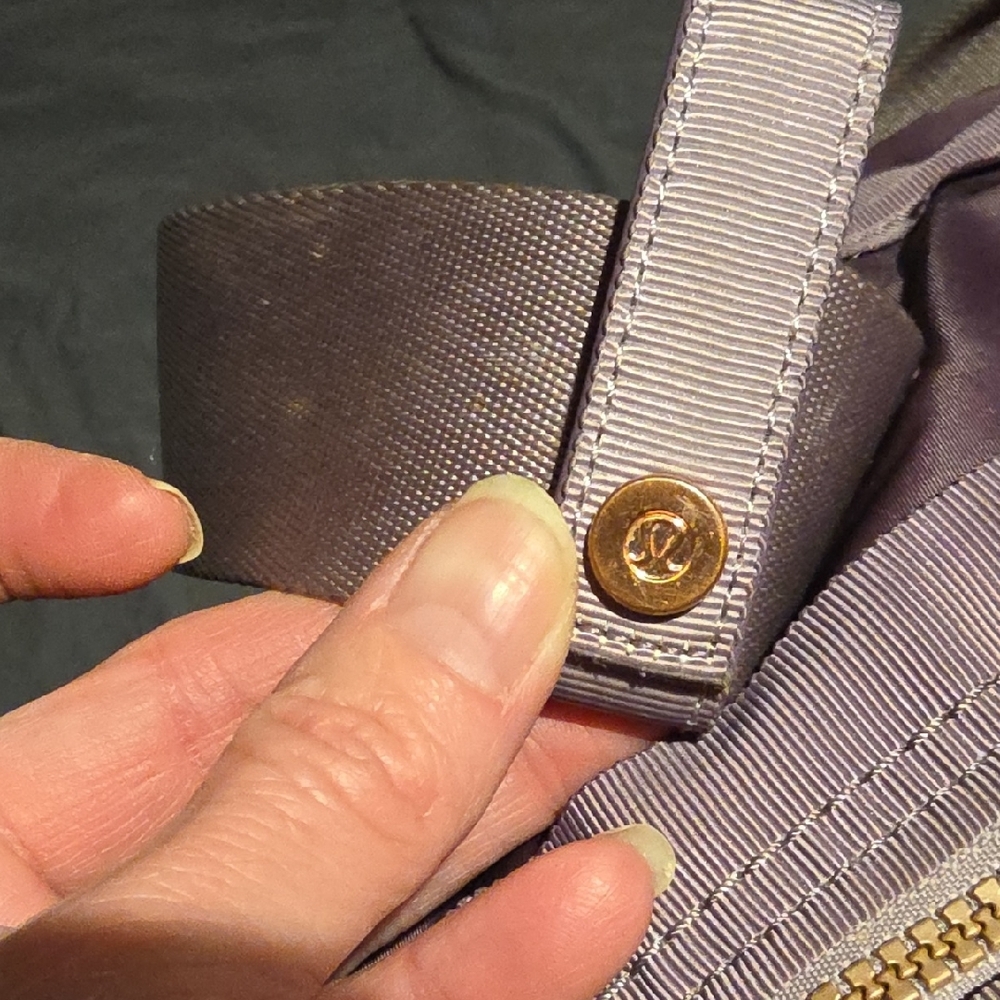 lululemon athletica Mauve Travel Bag - Picture 3 of 16
